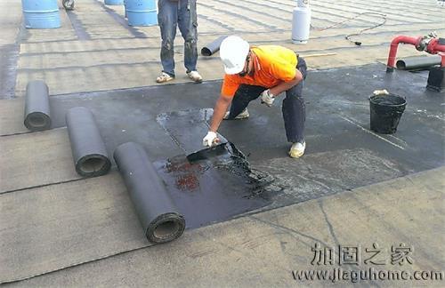 要想房屋不漏水，關(guān)鍵是防水層要做好?。? width=