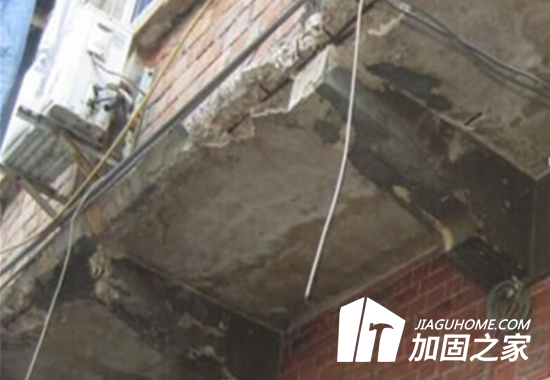 給自家的陽臺加固，安全保護(hù)每一天