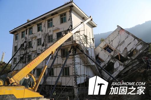 為什么房屋會出現(xiàn)不均勻沉降，如何補(bǔ)救?