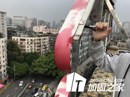 露天廣告牌該做檢測(cè)了！